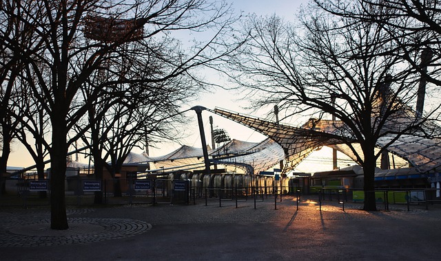 据业内人士 据业内人士