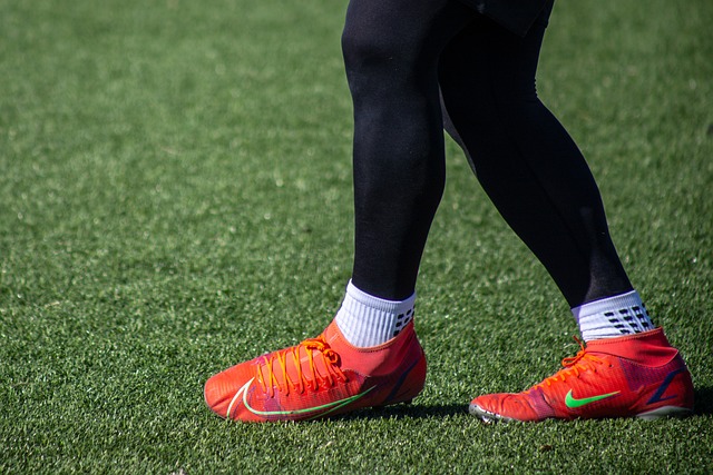 詹姆斯确认出战，布朗宣布伤情，维金斯继续缺席，快船取得两个收获.